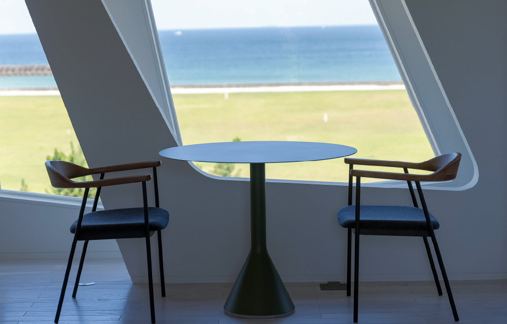 ヴィラの眼前に広がる海